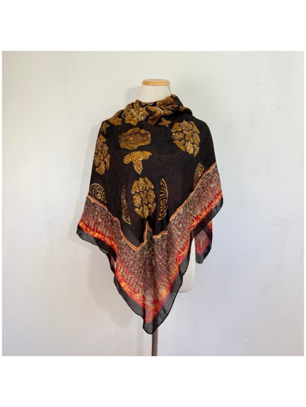 Vintage Large Silk Scarf 90s Ornate Geometric Print Gold Details Dana Buchman - Picture 2 of 4